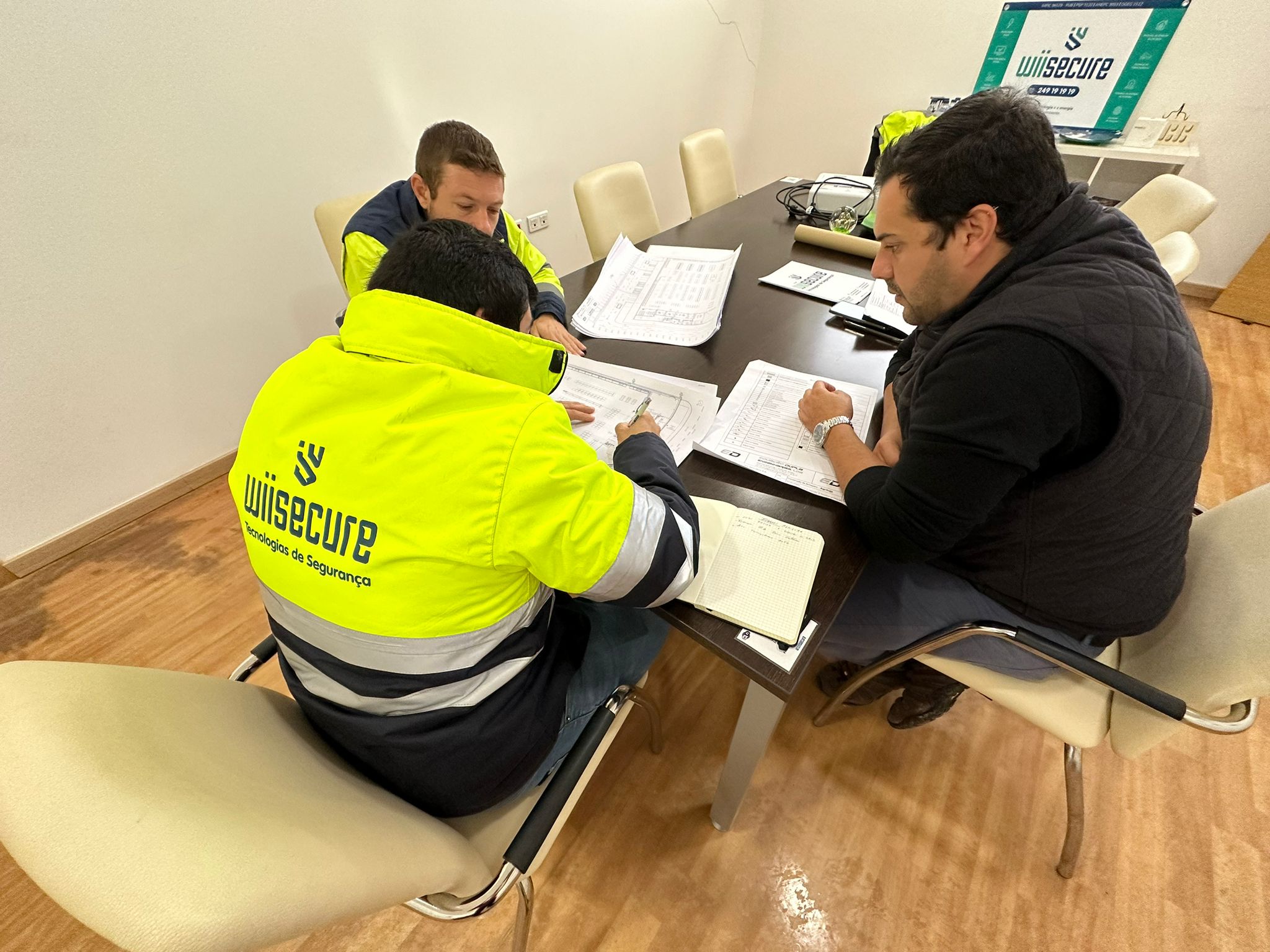 Tecnologia e a energia aliados ao ambiente.